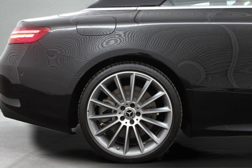Used 2023 Mercedes-Benz E 450 Cabriolet image 12