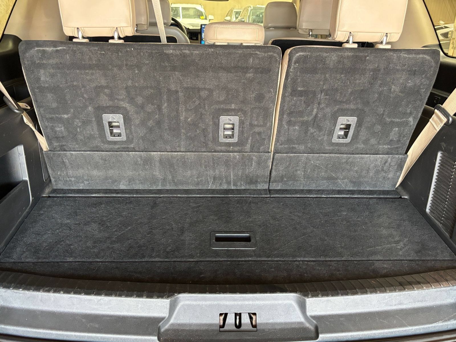 Used 2024 Ford Expedition Limited RWD image 35