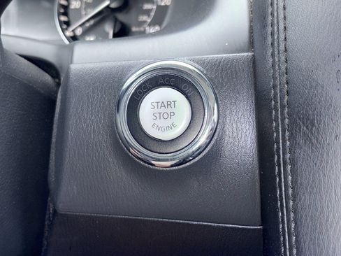 Used 2023 Nissan Armada S RWD image 15