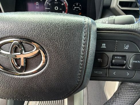 New 2026 Toyota Tundra Platinum AWD/4WD image 20