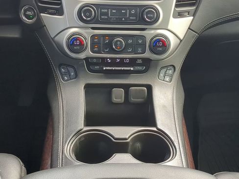 Used 2018 GMC Yukon SLT w/ Open Road Package image 18