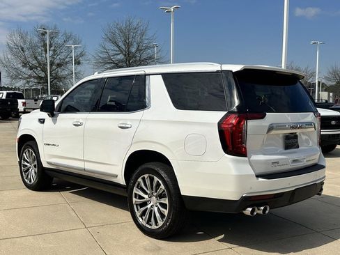 Used 2022 GMC Yukon Denali w/ Advanced Technology Package image 34