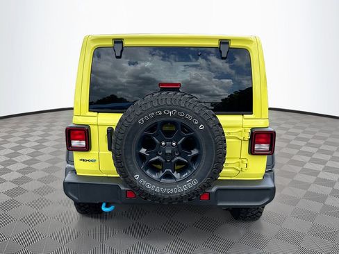 Used 2023 Jeep Wrangler Unlimited w/ Sun & Screen Package AWD/4WD image 7