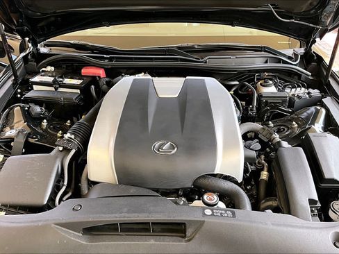 Used 2025 Lexus IS 350 F Sport RWD image 30