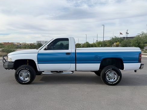Used 1995 Dodge Ram 2500 Truck 4x4 Regular Cab image 5
