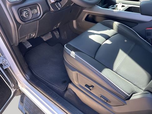 New 2026 RAM 2500 Laramie w/ Night Edition image 28