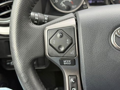 Certified 2019 Toyota Tacoma SR5 image 20