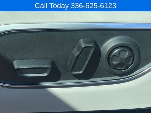 New 2026 Jeep Grand Wagoneer Limited AWD/4WD image 14