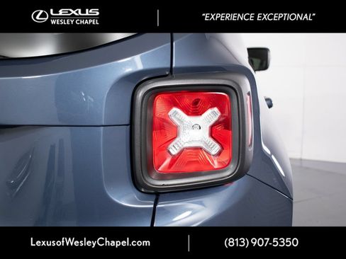 Used 2022 Jeep Renegade Limited w/ Sun, Sound & Wheels Group AWD/4WD image 7