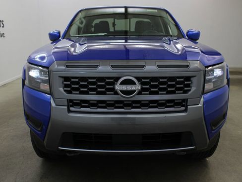 New 2026 Nissan Frontier SV w/ SV Convenience Package AWD/4WD image 7