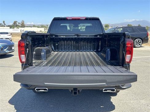 New 2026 GMC Sierra 1500 Elevation w/ LPO, Elevation Black Package image 29