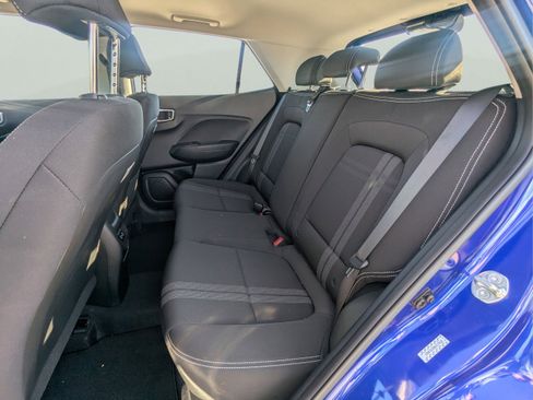 Certified 2024 Hyundai Venue SEL FWD image 12