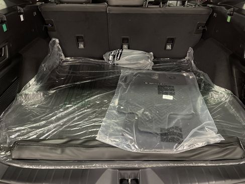 New 2026 Subaru Outback Limited image 13