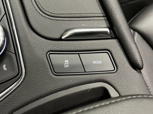 Used 2023 Cadillac XT6 Sport image 26