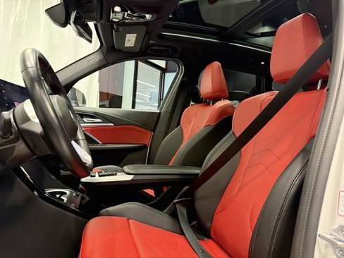 Certified 2025 BMW X1 xDrive28i image 17