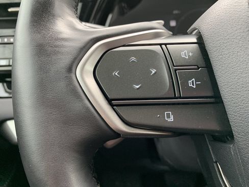 Used 2025 Lexus RX 450h AWD w/ Luxury Package image 19