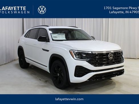 New 2026 Volkswagen Atlas Cross Sport SEL R-Line image 1