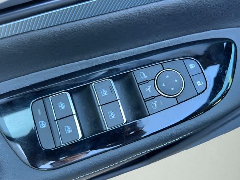 Used 2025 Nissan Murano Platinum AWD/4WD image 13