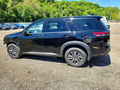 Used 2025 Nissan Pathfinder S AWD/4WD image 4