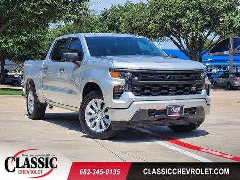 Used 2022 Chevrolet Silverado 1500 Custom RWD image 1