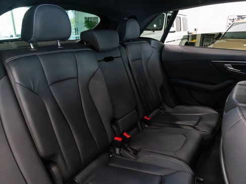 Used 2019 Audi Q8 Premium w/ Convenience Package AWD/4WD image 22