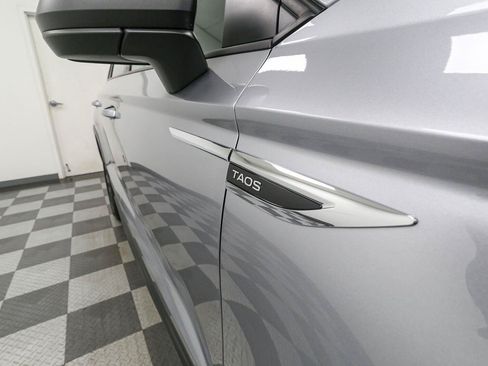 Certified 2024 Volkswagen Taos S FWD image 10