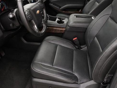 Used 2018 Chevrolet Tahoe LT AWD/4WD image 6