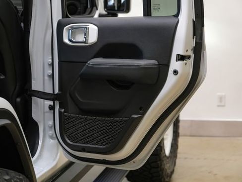 Used 2024 Jeep Wrangler Unlimited Rubicon 392 AWD/4WD image 98
