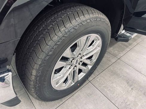 New 2025 Ford F150 Lariat w/ Equipment Group 502A High image 46