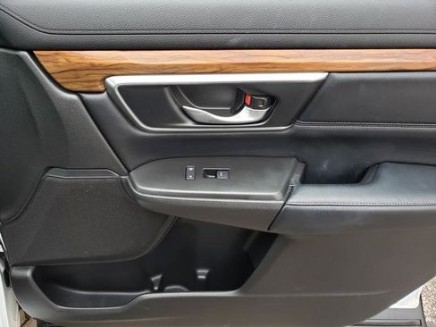 Used 2019 Honda CR-V Touring image 19