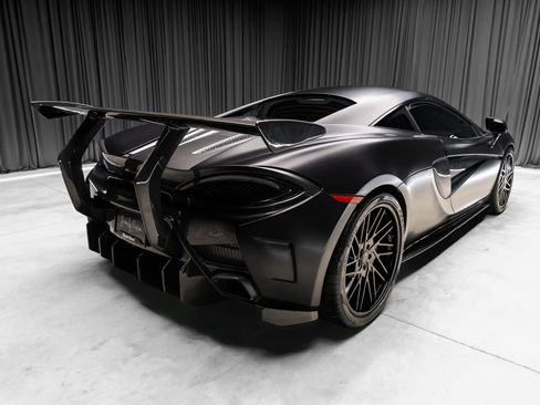 Used 2016 McLaren 570S Coupe RWD image 15