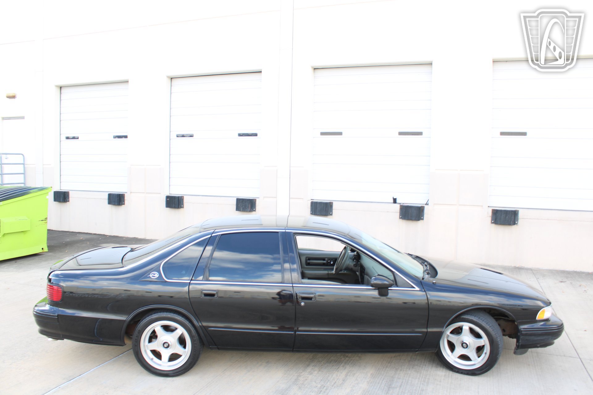 Used 1994 Chevrolet Caprice SS RWD image 29