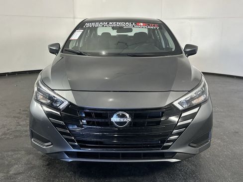 Used 2025 Nissan Versa SV w/ Trunk Package image 4