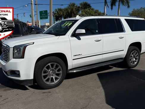 Used 2020 GMC Yukon XL Denali image 1