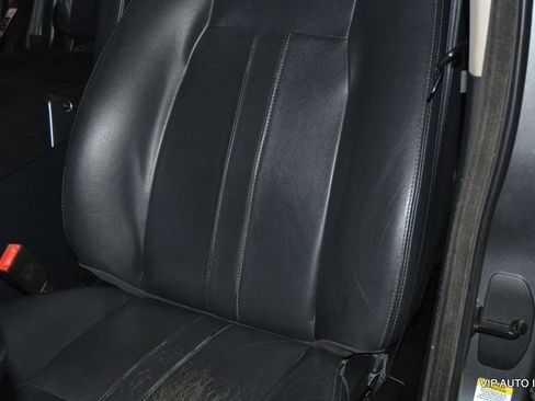 Used 2015 Land Rover LR4 HSE image 15