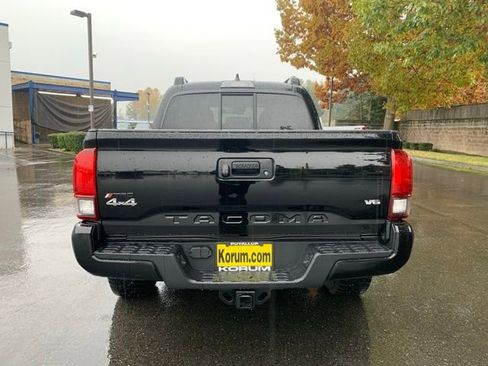 Used 2023 Toyota Tacoma SR image 4