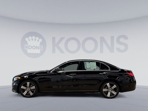Used 2025 Mercedes-Benz C 300 4MATIC Sedan image 7