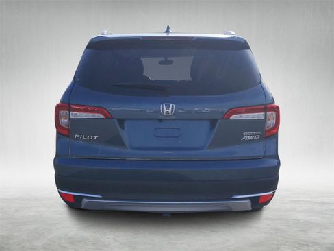 Used 2020 Honda Pilot Touring image 4