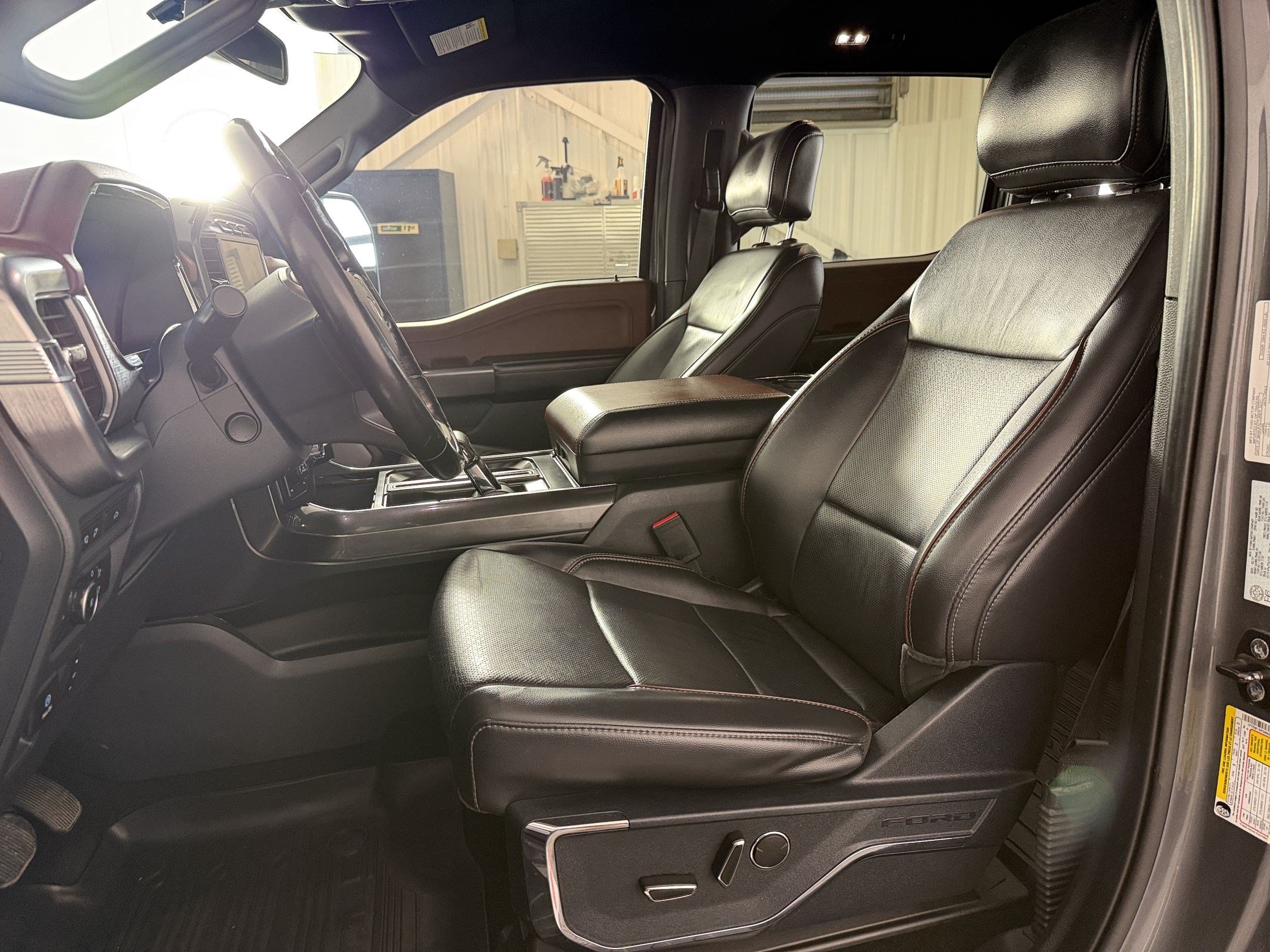 Used 2021 Ford F150 Lariat w/ Equipment Group 502A High AWD/4WD image 5