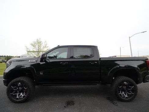 New 2026 GMC Sierra 1500 AT4 w/ AT4 Premium Package AWD/4WD image 6