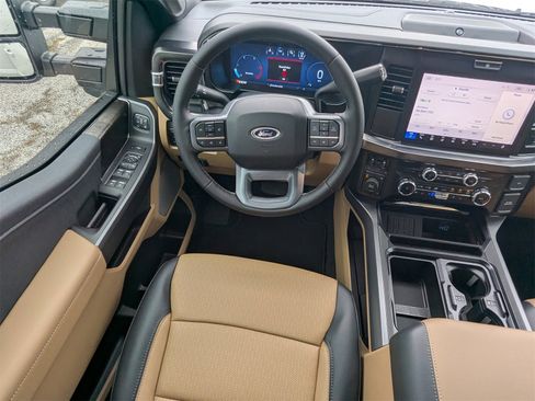 New 2026 Ford F250 Lariat w/ Black Appearance Package image 16