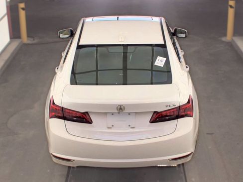 Used 2016 Acura TLX w/ Technology Package FWD image 5