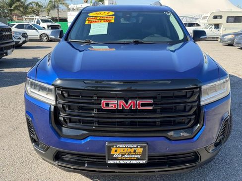 Used 2023 GMC Acadia SLT w/ Elevation Edition FWD image 15