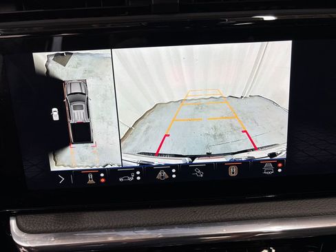 Used 2024 GMC Sierra 1500 Denali w/ Denali Reserve Package AWD/4WD image 20