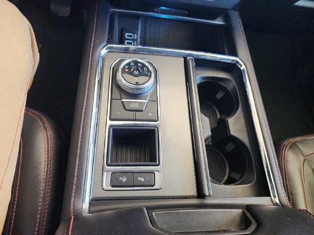 Used 2019 Ford Expedition Limited w/ Equipment Group 303A RWD image 17