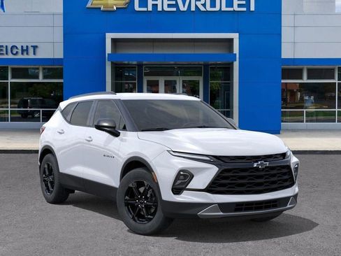 New 2026 Chevrolet Blazer LT image 7