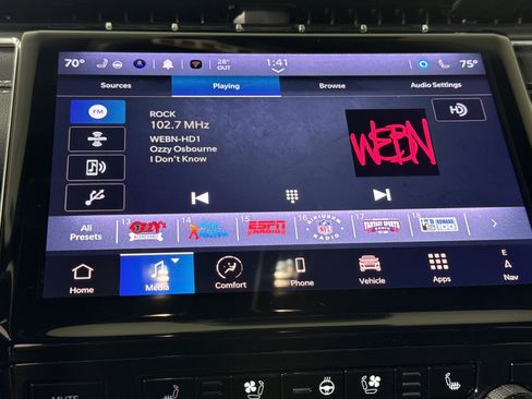 New 2025 Jeep Grand Cherokee Overland image 23