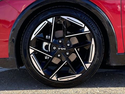 Certified 2025 Kia K4 GT-Line w/ GT-Line Premium Package image 8