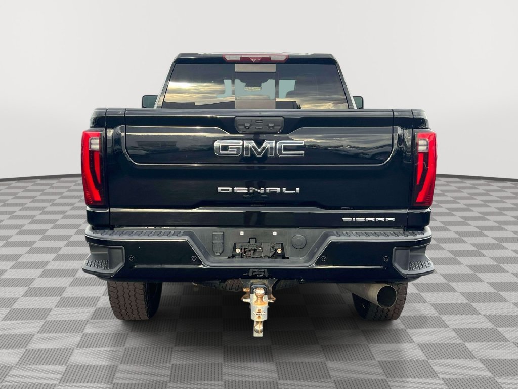 Used 2024 GMC Sierra 2500 Denali Ultimate AWD/4WD image 6