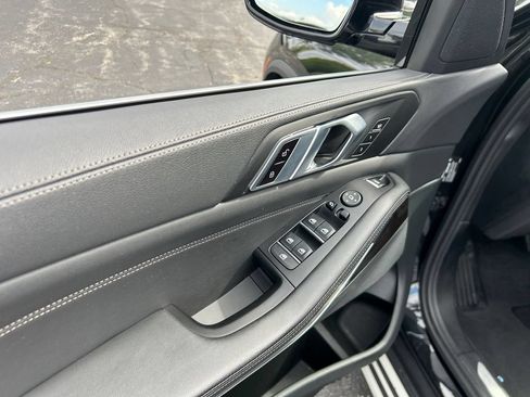 Used 2023 BMW X5 sDrive40i RWD image 17